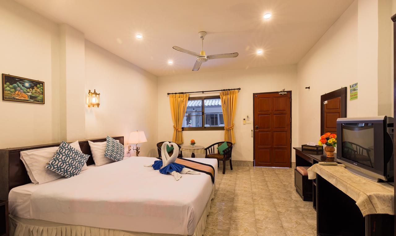 Smile House Karon Hotel Luaran gambar