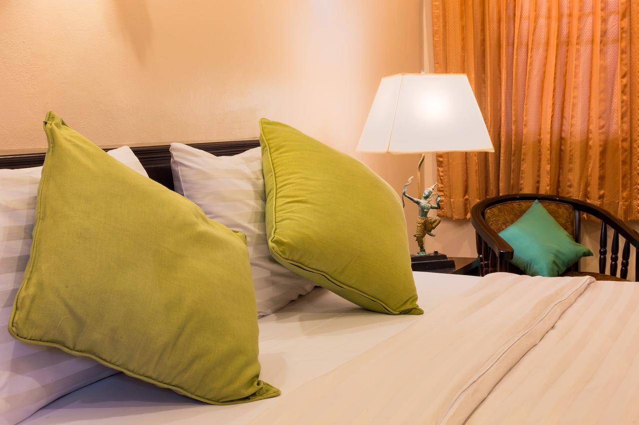 Smile House Karon Hotel Luaran gambar